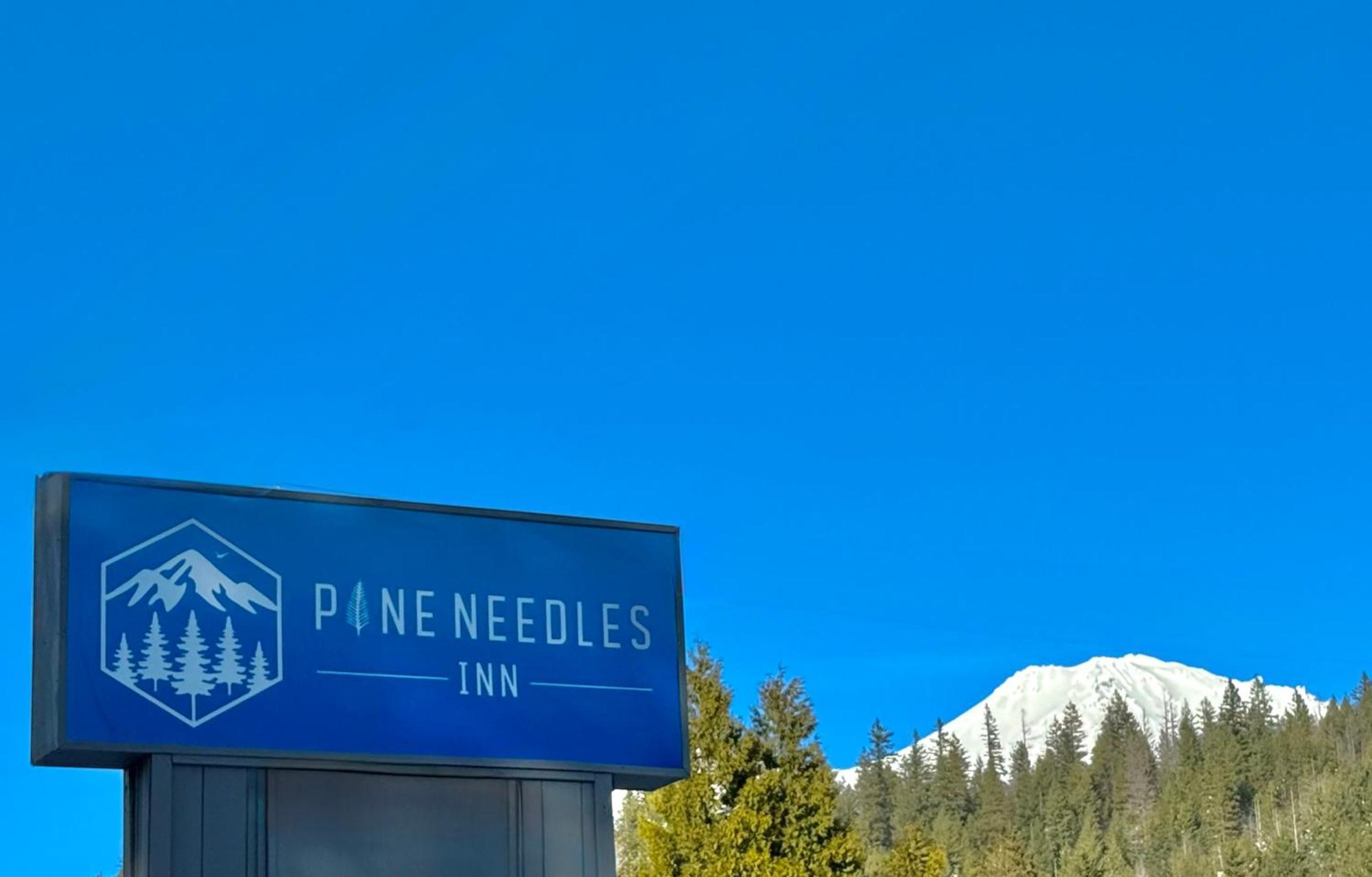 Pine Needles Inn Mount Shasta Kültér fotó